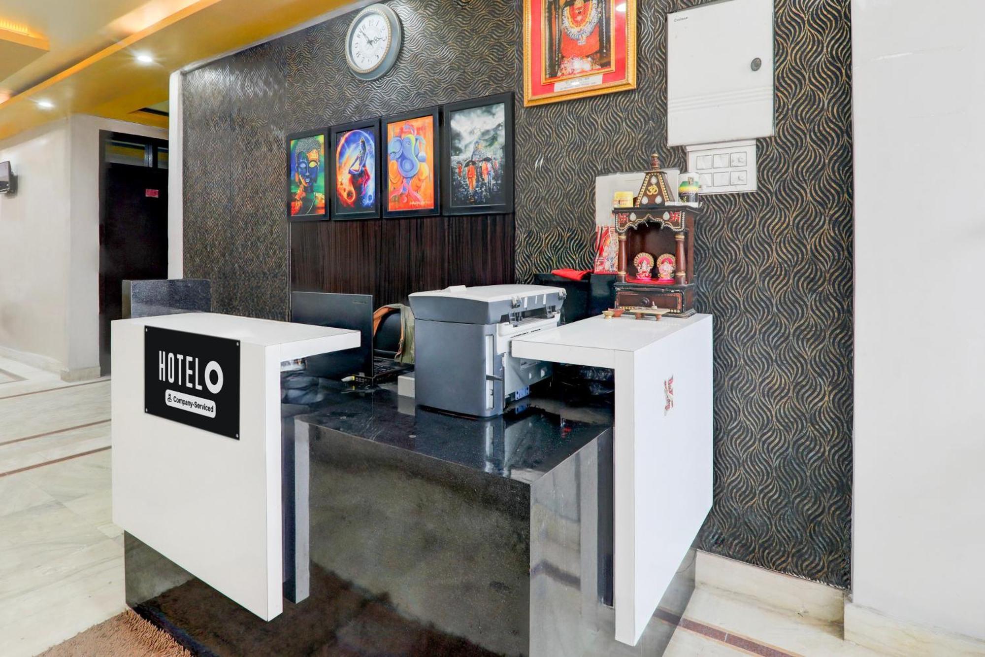 Super Hotel O Insaf Nagar Munshipuliya Formerly Vibrant Chinhat Eksteriør billede