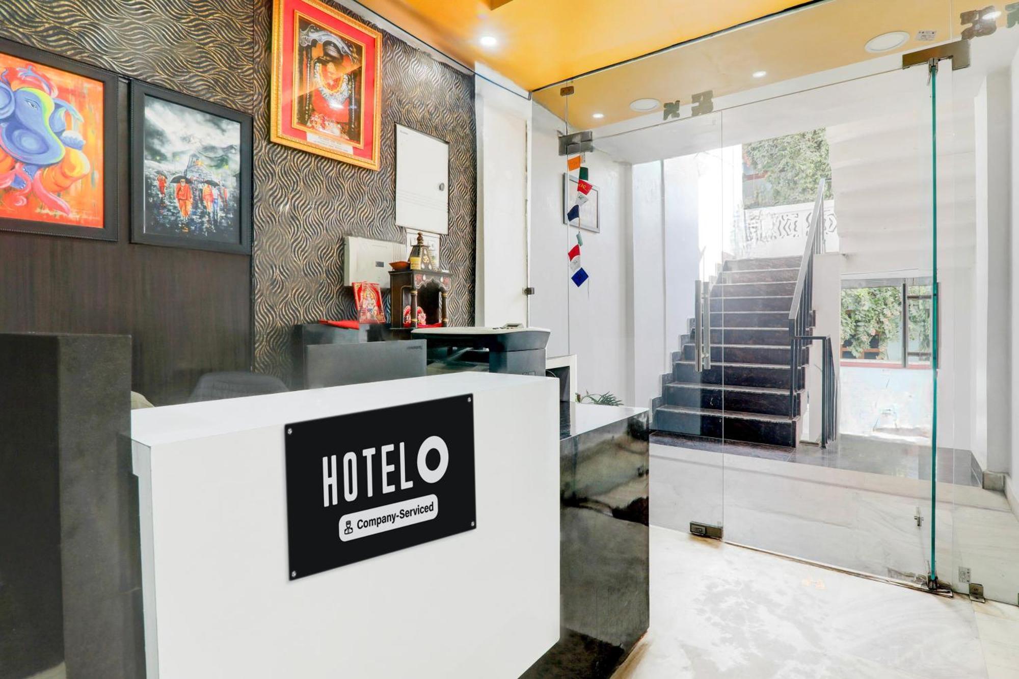 Super Hotel O Insaf Nagar Munshipuliya Formerly Vibrant Chinhat Eksteriør billede